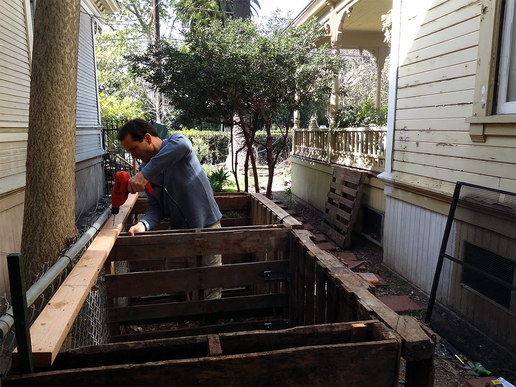 How to Compost Chicken Manure Safely for Your Vegetable Garden
